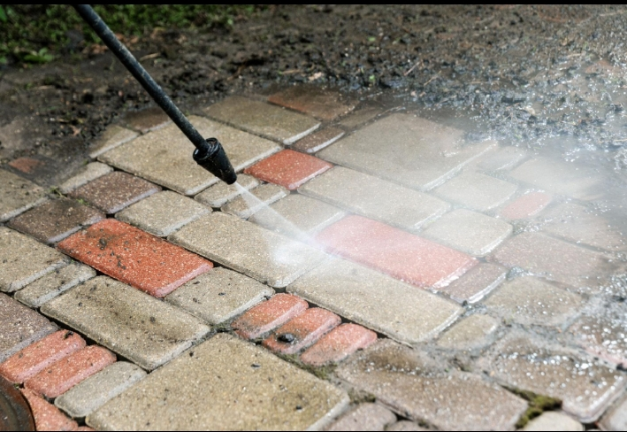 Commercial cleaning - Pavers cleaning service
